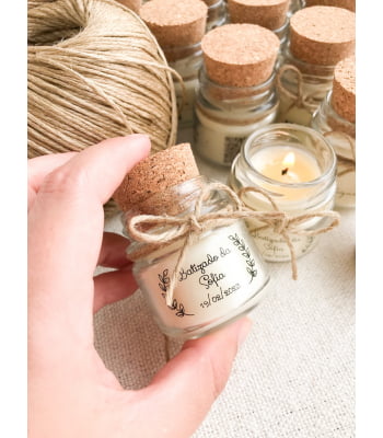 Lembrancinha de Batizado Vela com Rolha - TAM P